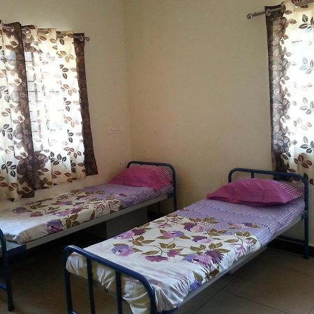 Nisarga Men'S Pg Albergue Dharwad Exterior foto